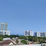 Gaviotas Del Lago